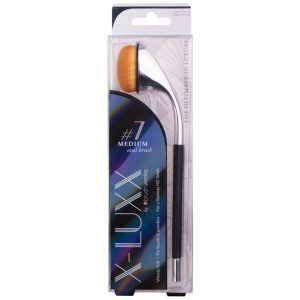Brushworks X-Luxx #7 Medium Oval Brush