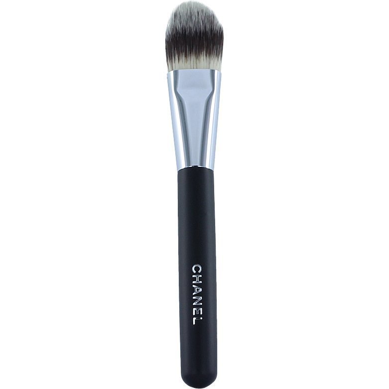 Chanel Les Pinceaux De Chanel Foundation Brush N°6