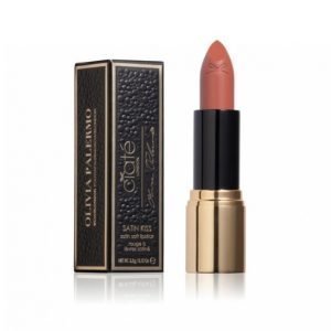 Ciaté Olivia Palermo Satin Kiss Lipstick 3