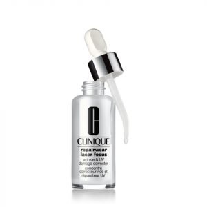 Clinique Repairwear Laser Focus Smooths