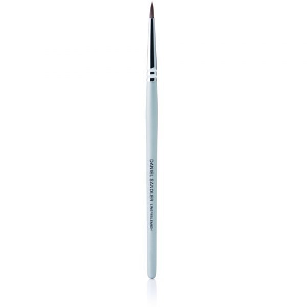 Daniel Sandler Liner / Blemish Brush