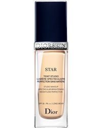 Diorskin Star Foundation 010 Ivory