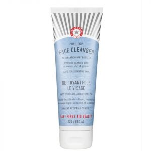 First Aid Beauty Jumbo Face Cleanser 226 G