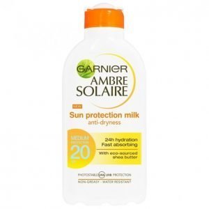 Garnier Ambre Solaire Sun Protection Milk Spf 20 Aurinkoemulsio 200 Ml