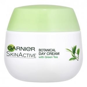 Garnier Skin Active Moisture+ Green Tea Mattapinnan Antava Päivävoide 50 Ml