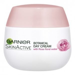 Garnier Skin Active Moisture+ Rose Rauhoittava Päivävoide 50 Ml