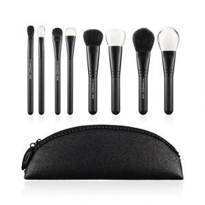 Mac Keepsakes/M•A•C In Extra Dimension Brush Kit Meikkisivellinsetti