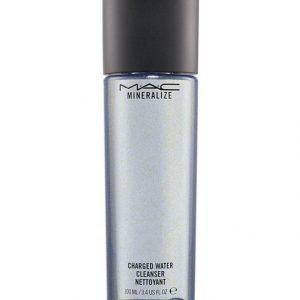 Mac Mineralize Charged Water Cleanser Meikinpoistoaine 100 ml