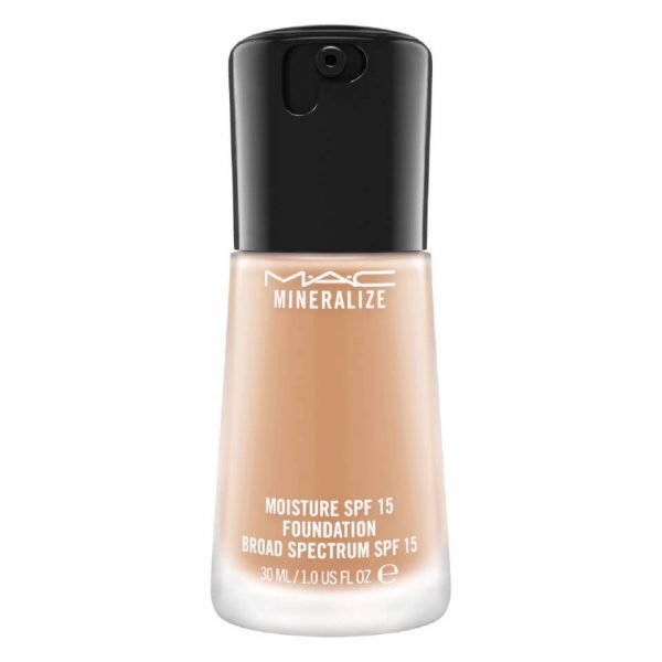 Mac Mineralize Moisture Spf 15 Foundation Various Shades Nw22