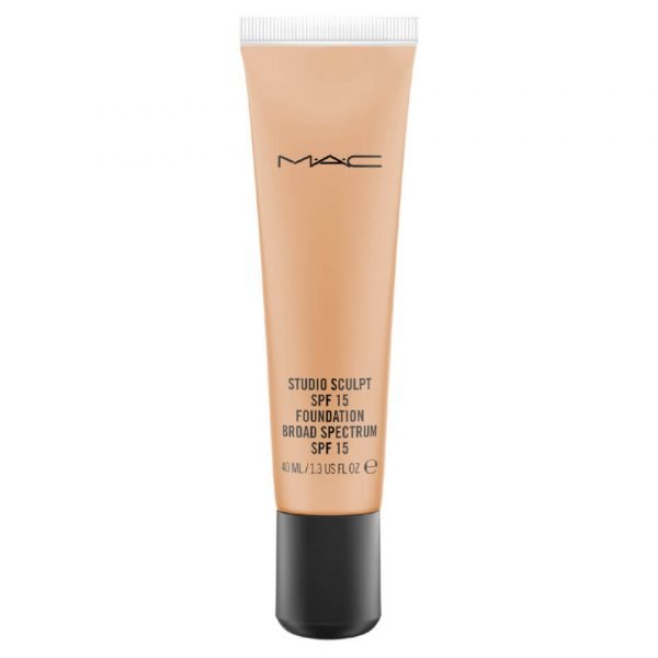 Mac Studio Sculpt Foundation Various Shades Nc44