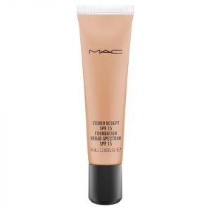 Mac Studio Sculpt Foundation Various Shades Nc45