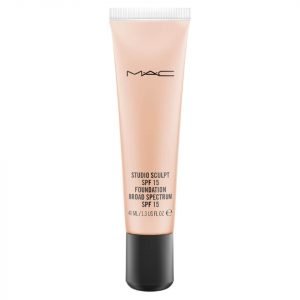 Mac Studio Sculpt Foundation Various Shades Nw20