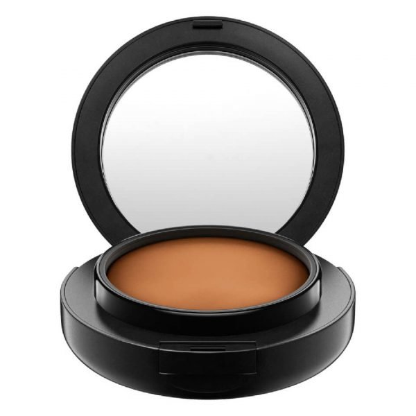 Mac Studio Tech Foundation Various Shades Nc50