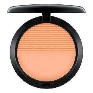 Mac Studio Waterweight Pressed Powder Various Shades Medium Dark