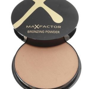 Max Factor Bronzing 01 Golden aurinkopuuteri