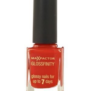 Max Factor Glossfinity kynsilakka