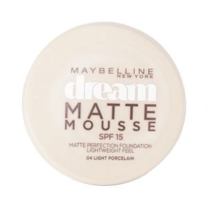 Maybelline Dream Matte Mousse Meikkivoide Champagne