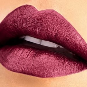 Milani Amore Matte Metallic Lip Crème Huulipuna Pretty Problemattic