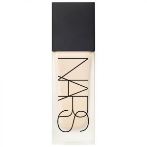 Nars Cosmetics All Day Luminous Weightless Foundation Deauville