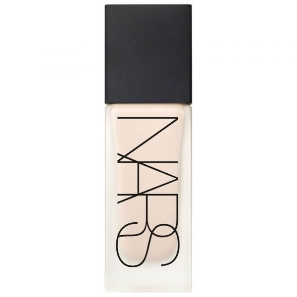 Nars Cosmetics All Day Luminous Weightless Foundation Mont Blanc