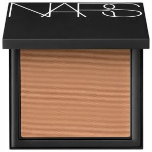 Nars Cosmetics Luminous Powder Foundation Syracuse