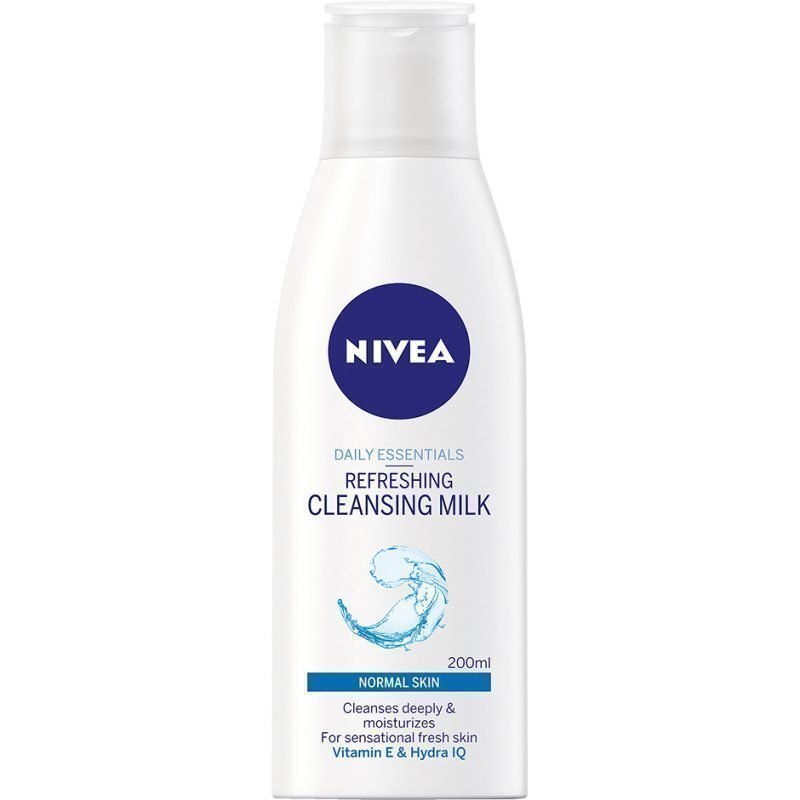 Nivea Daily Essentials Normal Skin Refreshing Cleansing Milk 200ml