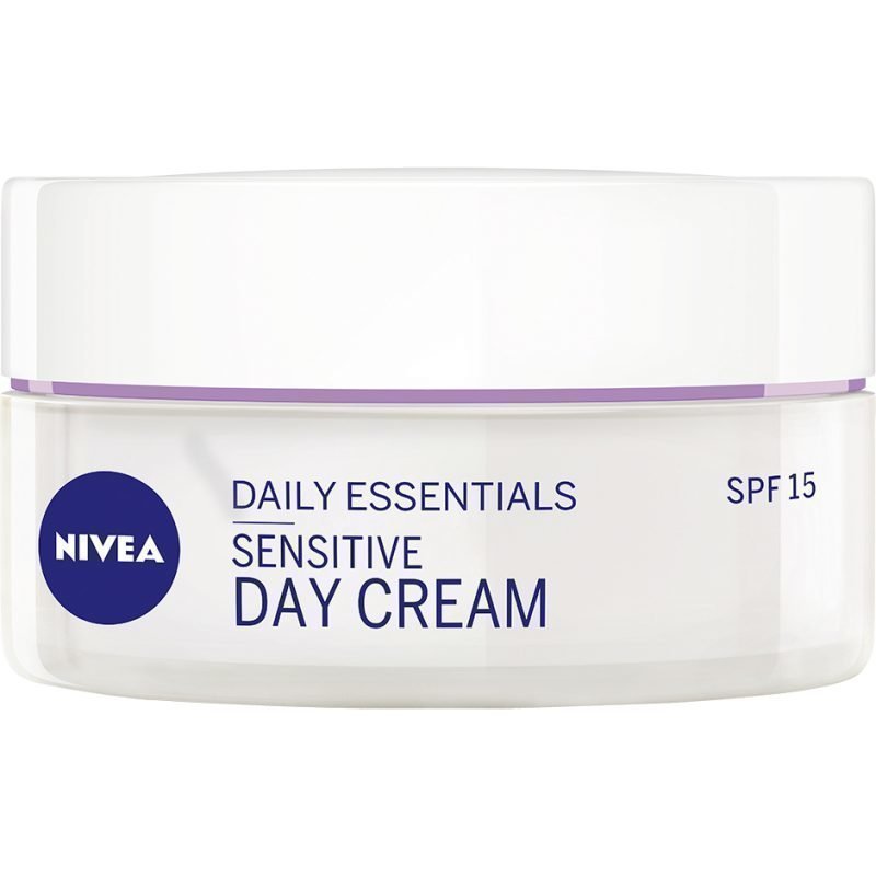 Nivea Daily Essentials Sensitive Day Cream SPF15 50ml