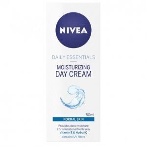 Nivea Essentials Refresh Day Cream Päivävoide 50 Ml