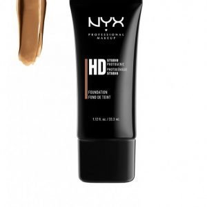 Nyx Professional Makeup Hd Studio Photogenic Foundation Meikkivoide Maple