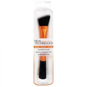 Real Techniques Foundation Brush