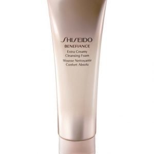 Shiseido Benefiance Extra Creamy Cleansing Foam Puhdistusaine 125 ml