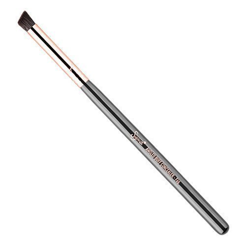 Sigma Angled Buff Concealer Brush Copper F66