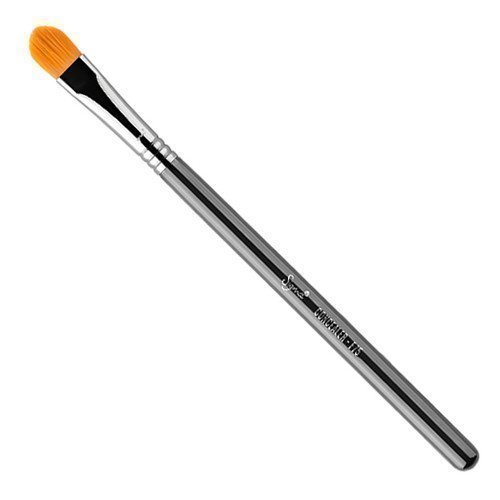 Sigma Concealer Brush F75