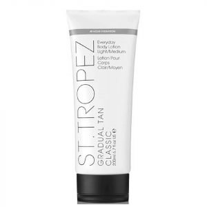 St. Tropez Gradual Tan Classic Lotion Light / Medium 200 Ml