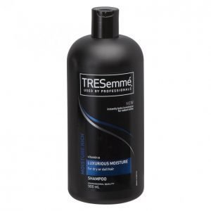 Tresemme Luxurious Moisture Shampoo 900 Ml