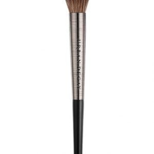 Urban Decay Pro Artistry Brush Diffusing Highlighter Puuterisivellin