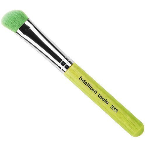 bdellium Tools Green Bambu 939 Slanted Detailer Brush